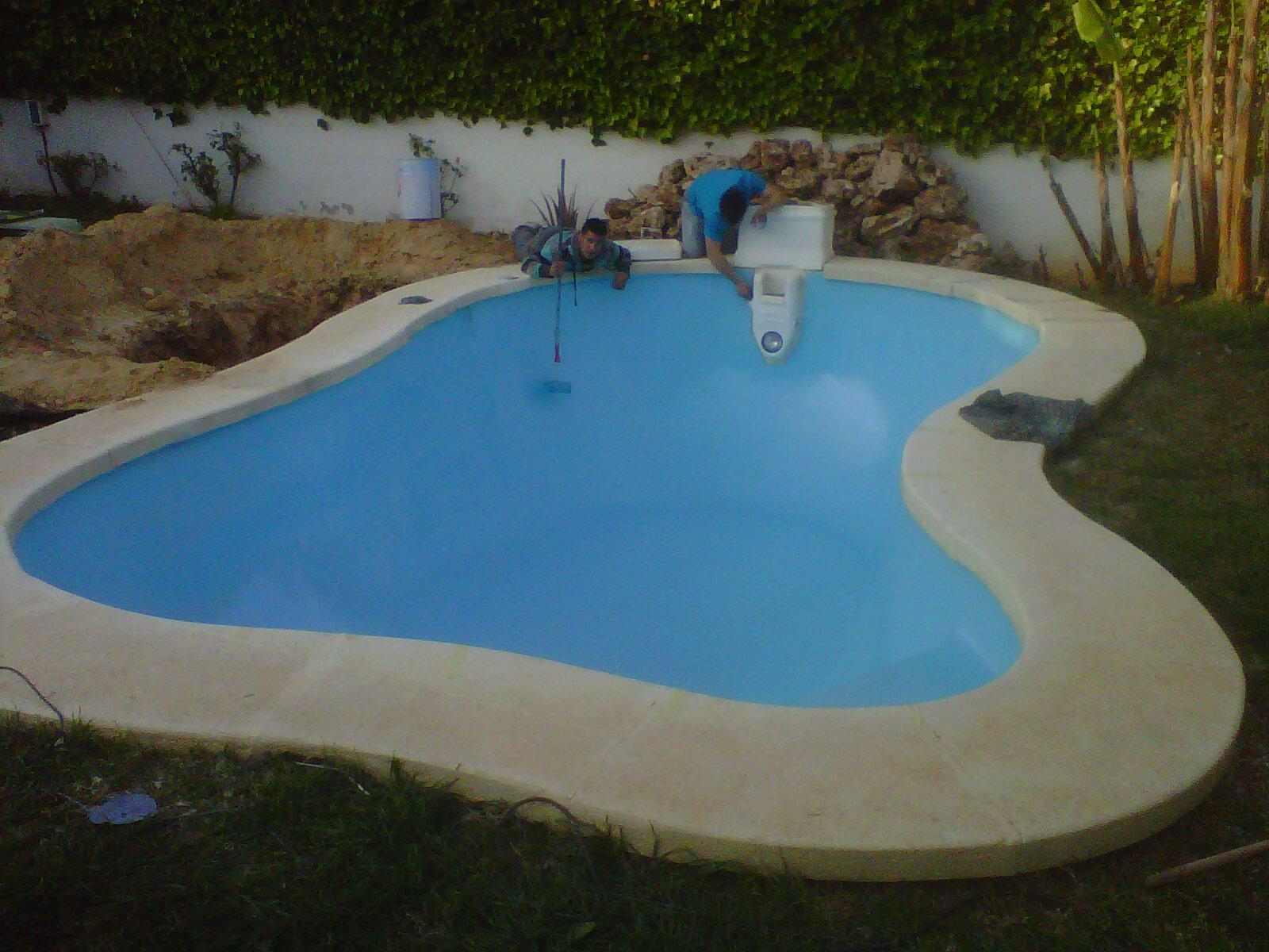 PINTADO PISCINA PREFABRICADA